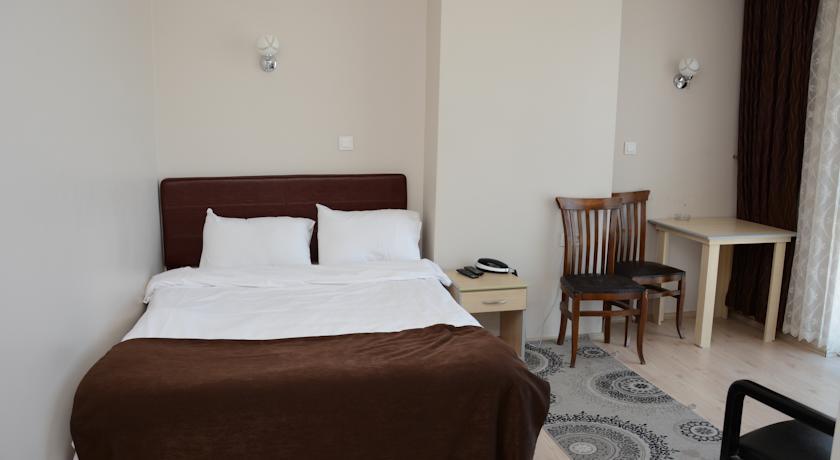 Hotel Seref 2*